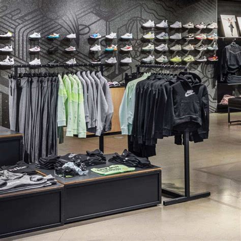 nike store alexandrium|nike outlet store alexandria va.